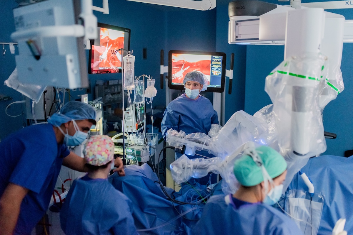 Cistectomia radical robótica | Dr. Emanuel Veras Urologia e Cirurgia Robótica